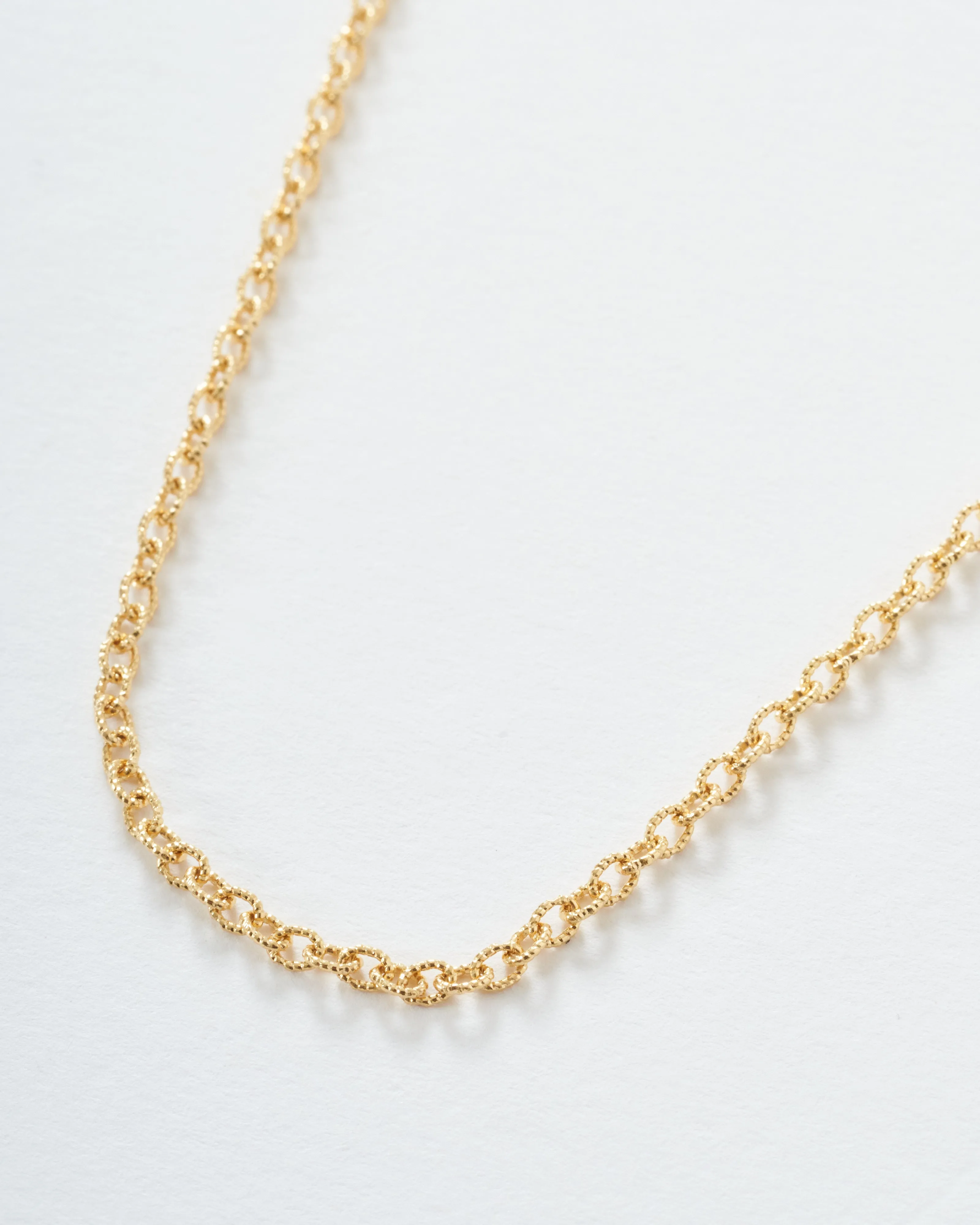 tiny textured oval chain