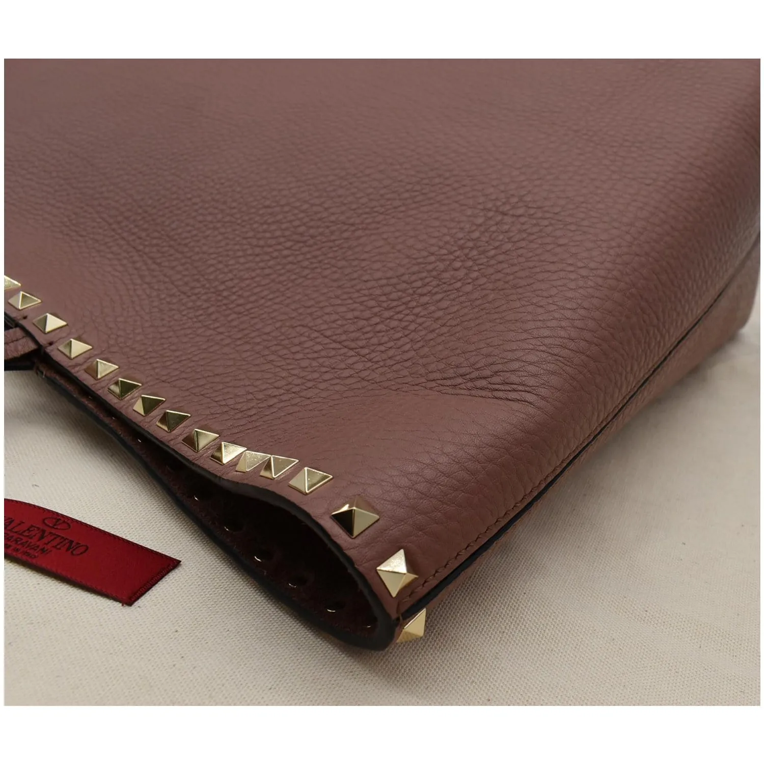 VALENTINO Garavani Rockstud Textured Leather Shopping Tote Bag Dark Rose - 10% OFF