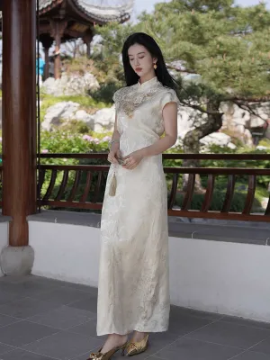 Vanessa Exquisite Embroidery Qipao Cheongsam