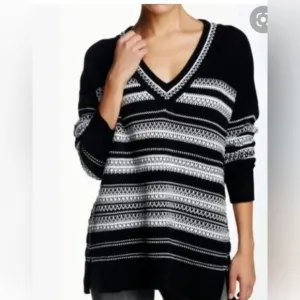 Vince Striped Textured V-Neck Cotton Sweater