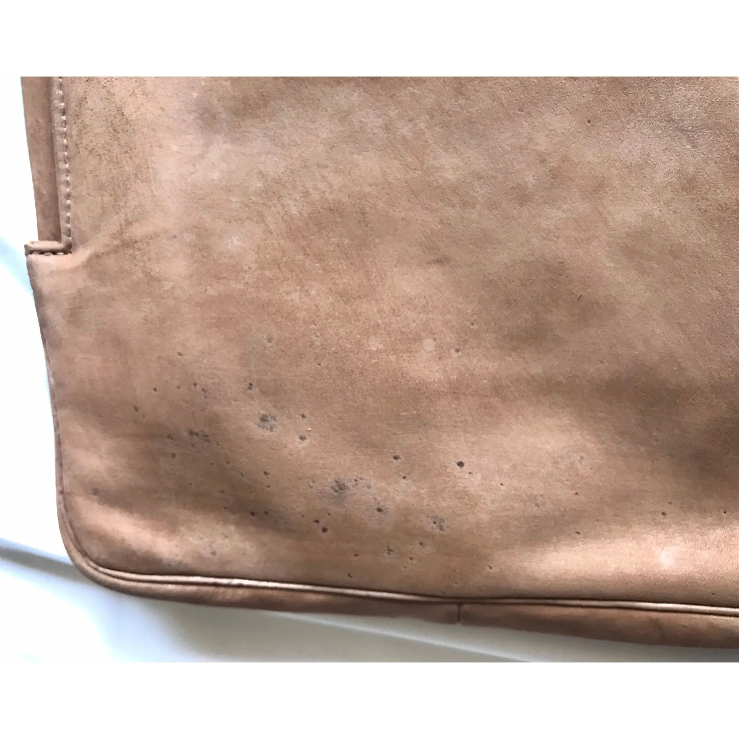 Vintage LANVIN brown suede leather handbag with kiss lock closure. Rare masterpiece from old era. 0404251