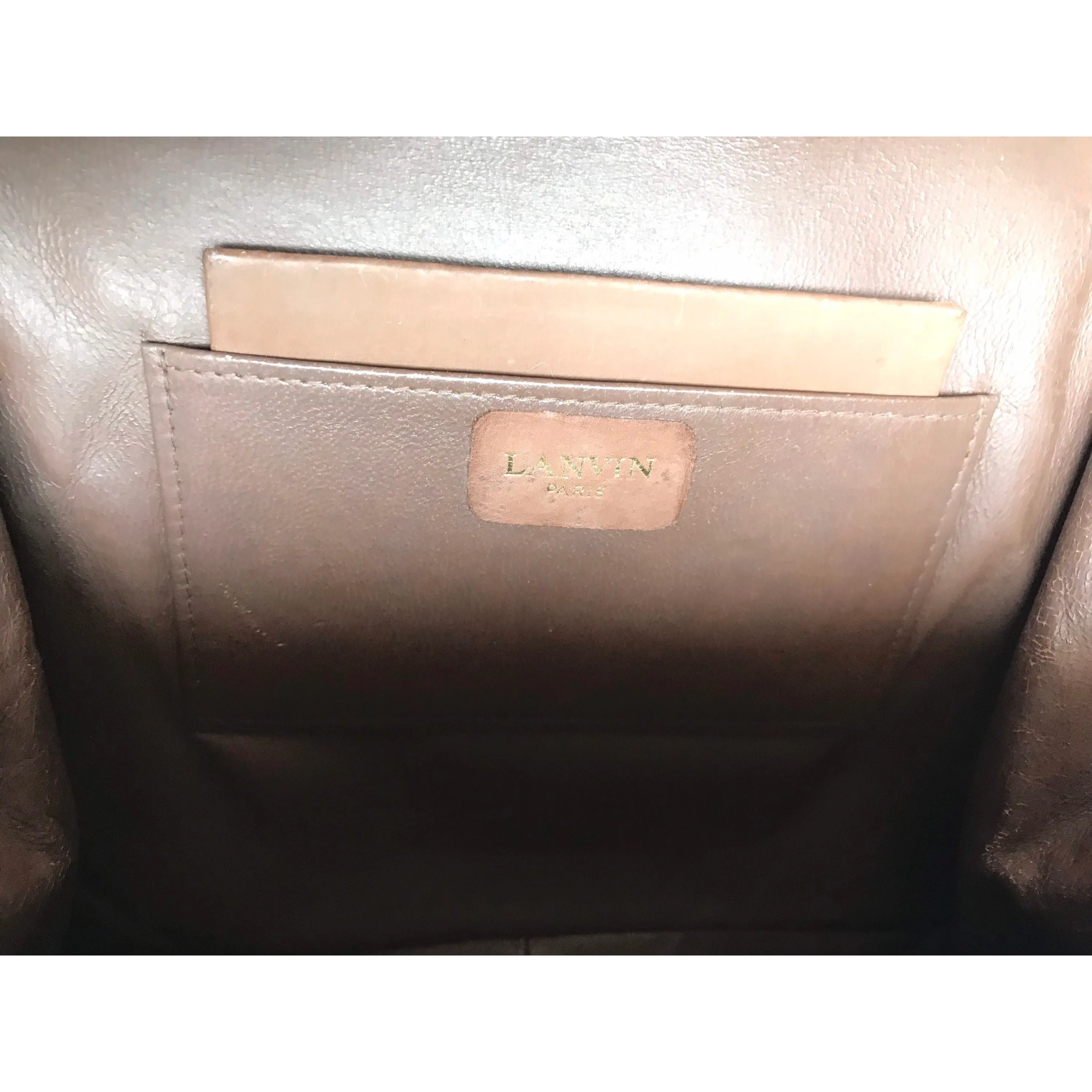 Vintage LANVIN brown suede leather handbag with kiss lock closure. Rare masterpiece from old era. 0404251
