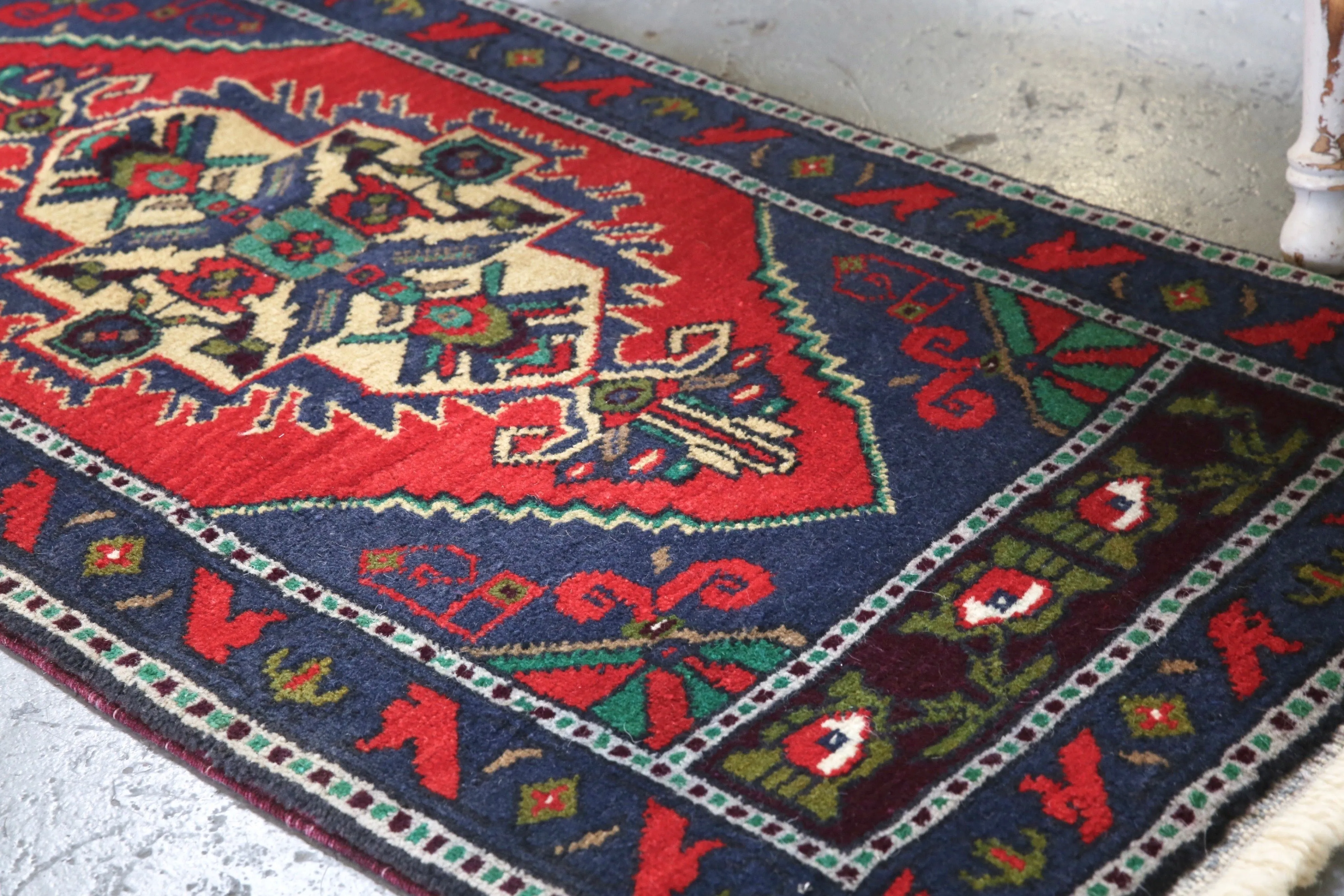 Vintage Mini Turkish Rug 1.9ftx3.9ft