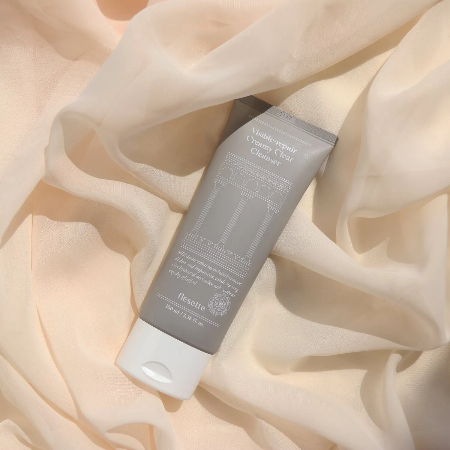 Visible Repair Creamy Clear Cleanser