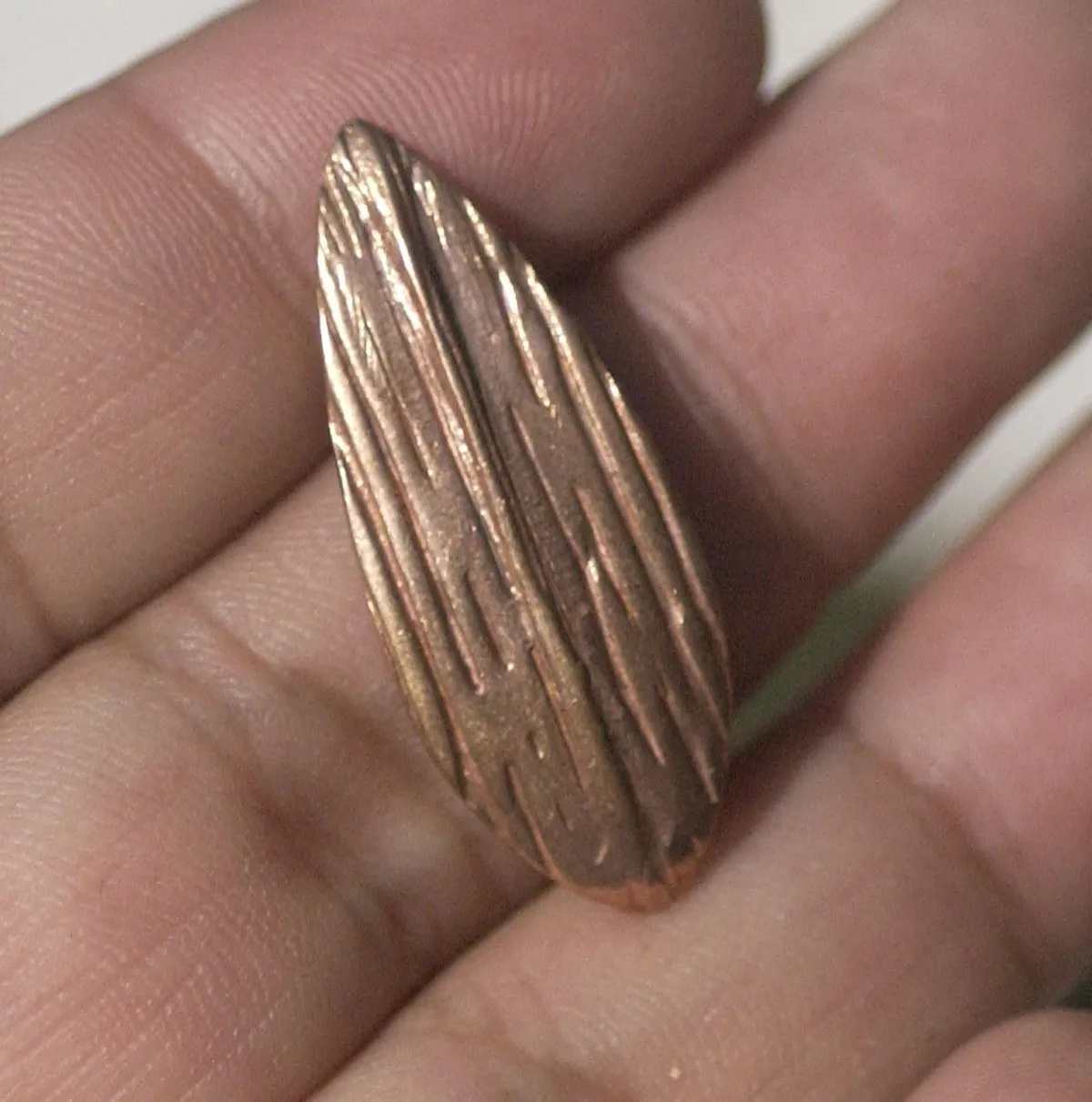 Woodgrain Pattern Leaf - Leaves - Tree Fall Greenery Leaf 3D 30mm x 12mm with Hole Shape Blanks - 6 pieces