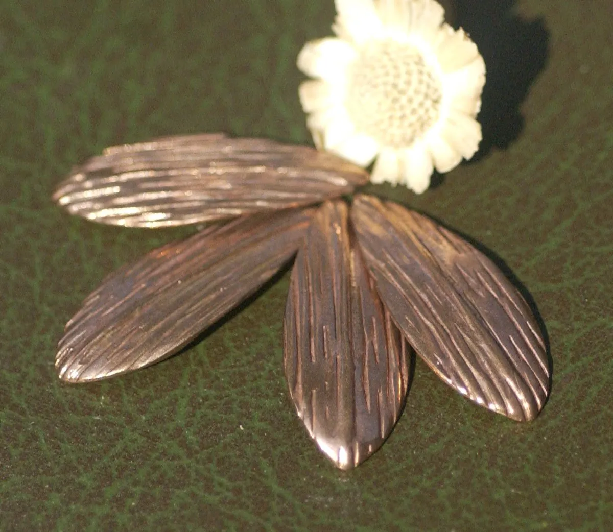 Woodgrain Pattern Leaf - Leaves - Tree Fall Greenery Leaf 3D 30mm x 12mm with Hole Shape Blanks - 6 pieces